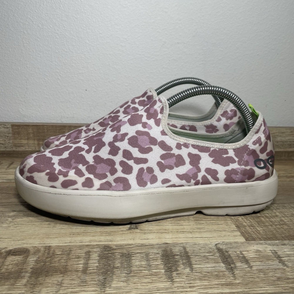 Oofos Oomg Eezee Low Slip-On Comfort Shoe Womens 10 Pink‎ Cream Cheetah Print - Picture 3 of 8